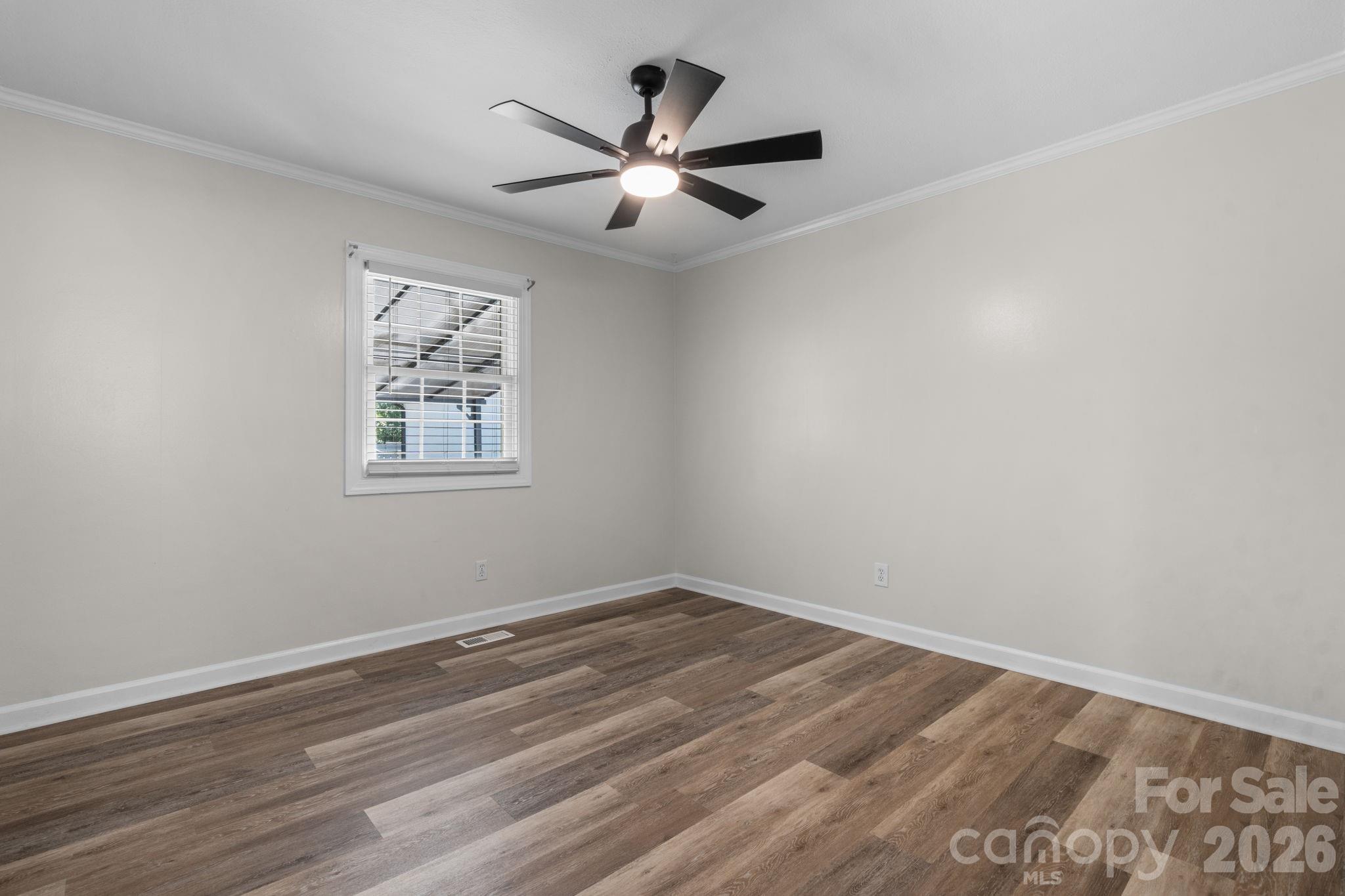 5795 Valley Field Road Southeast Hickory, NC 28602 - Photo 21 of 48 Gallery Image 21