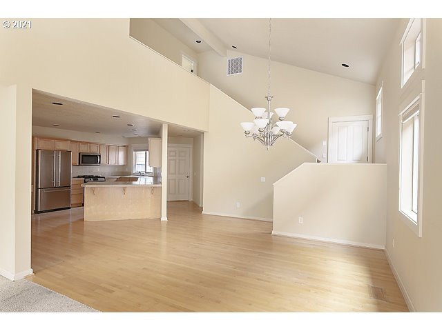 11178 Northwest Leahy Road Portland, OR 97229 - Photo 6 of 29 Gallery Image 6
