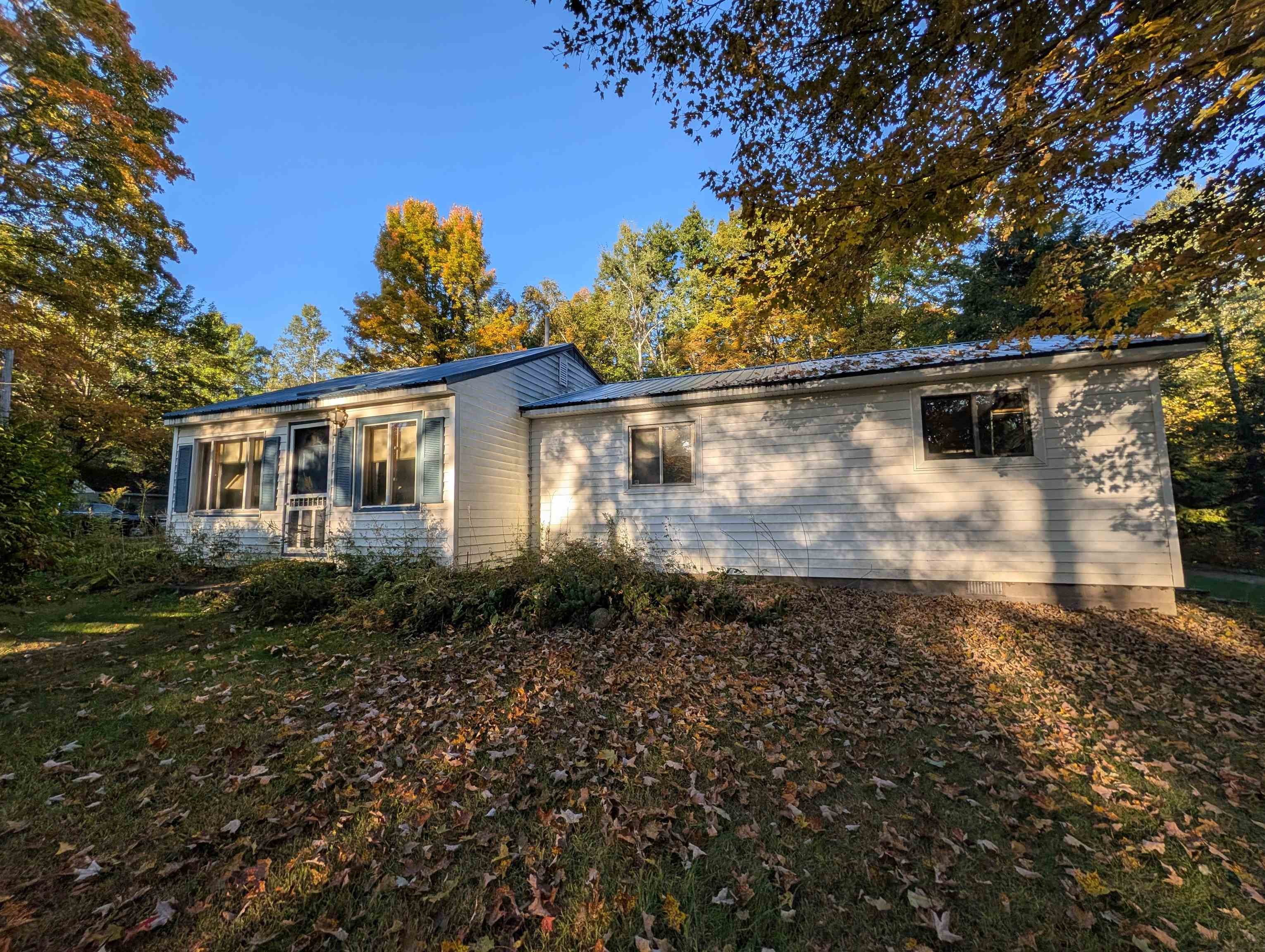 3200 Healy Road Glennie, MI 48737 - Photo 3 of 17 Gallery Image 3