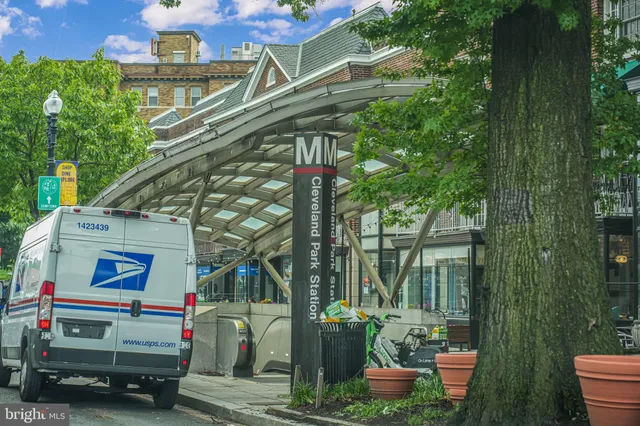 $1,199,000 | 2901 Newark Street Northwest, Washington, DC 20008