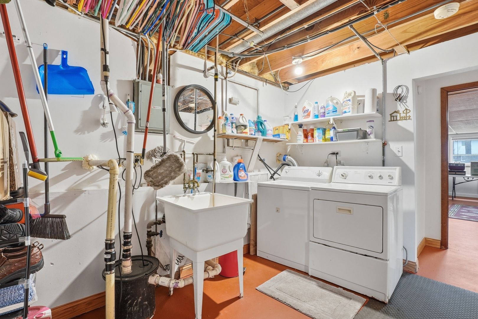 538 West Avenue Elmhurst, IL 60126 - Photo 15 of 22 a utility room with dryer and washer