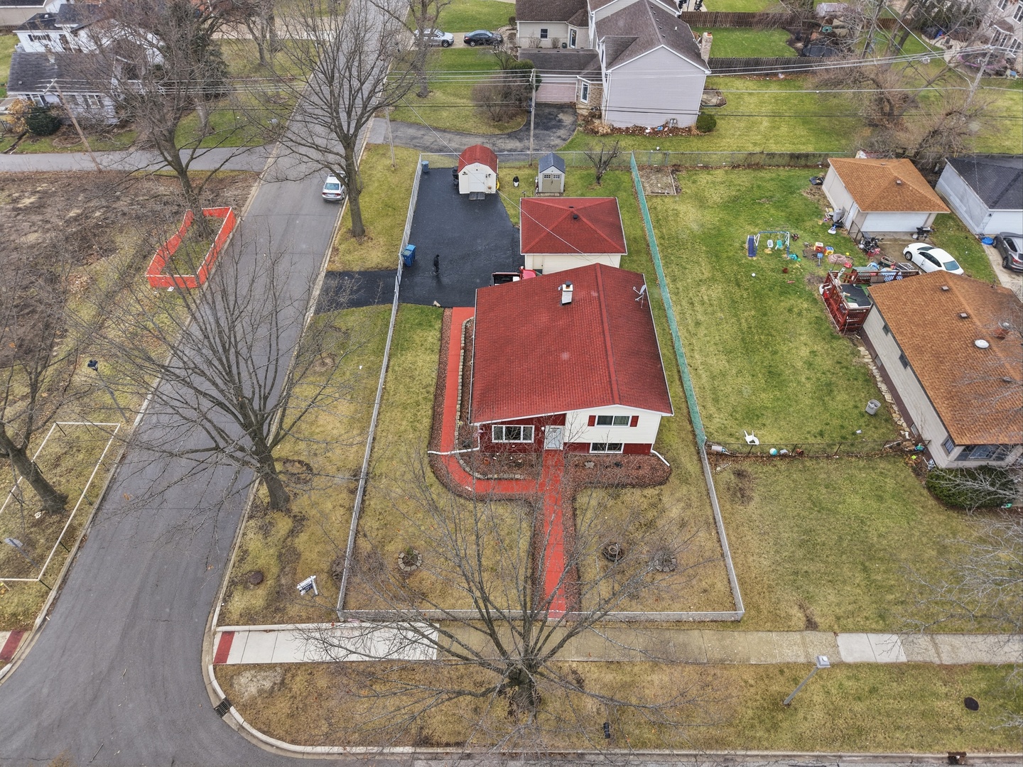 538 West Avenue Elmhurst, IL 60126 - Photo 22 of 22 an aerial view of a house with a yard
