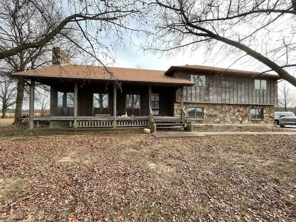 $279,000 | 304 South 69th Highway, Pittsburg, KS 66762