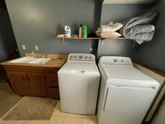 $279,000 | 304 South 69th Highway, Pittsburg, KS 66762