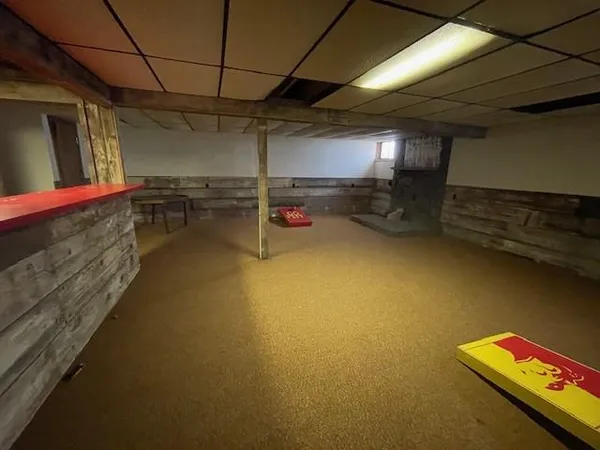 $279,000 | 304 South 69th Highway, Pittsburg, KS 66762