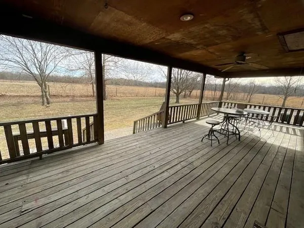 $279,000 | 304 South 69th Highway, Pittsburg, KS 66762