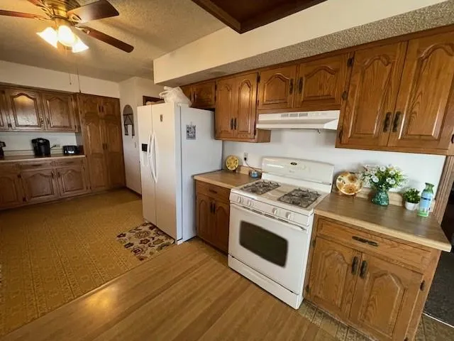 $279,000 | 304 South 69th Highway, Pittsburg, KS 66762