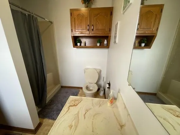 $279,000 | 304 South 69th Highway, Pittsburg, KS 66762