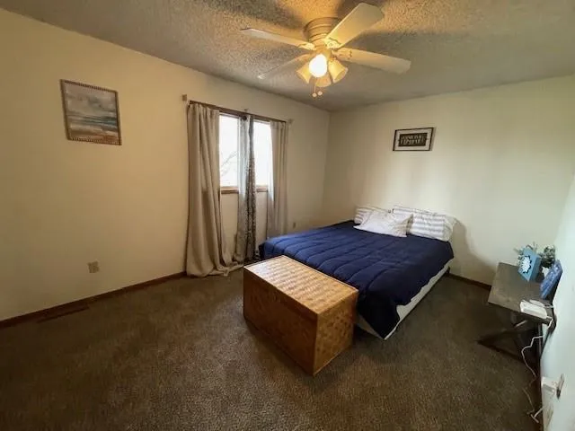 $279,000 | 304 South 69th Highway, Pittsburg, KS 66762