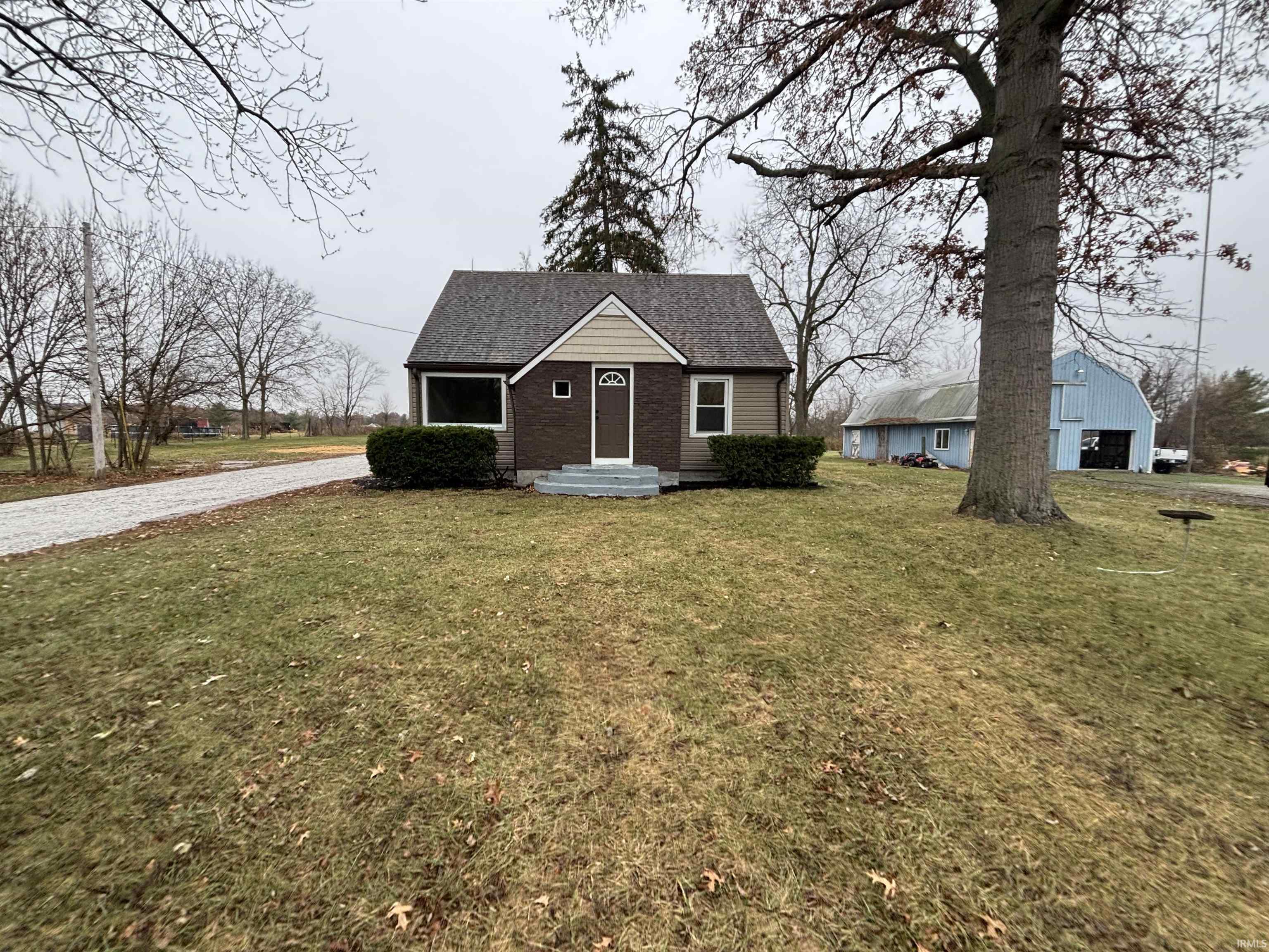 4710 Monroeville Road Fort Wayne, IN 46816 - Photo 1 of 24
