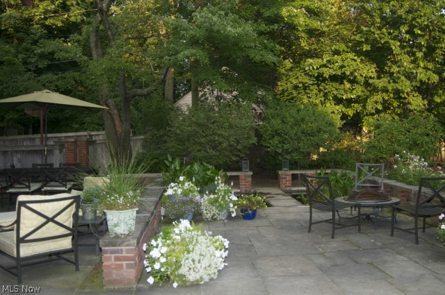 2957 Sedgewick Road Cleveland, OH 44120 - Photo 24 of 25 Eastern view of patio.
