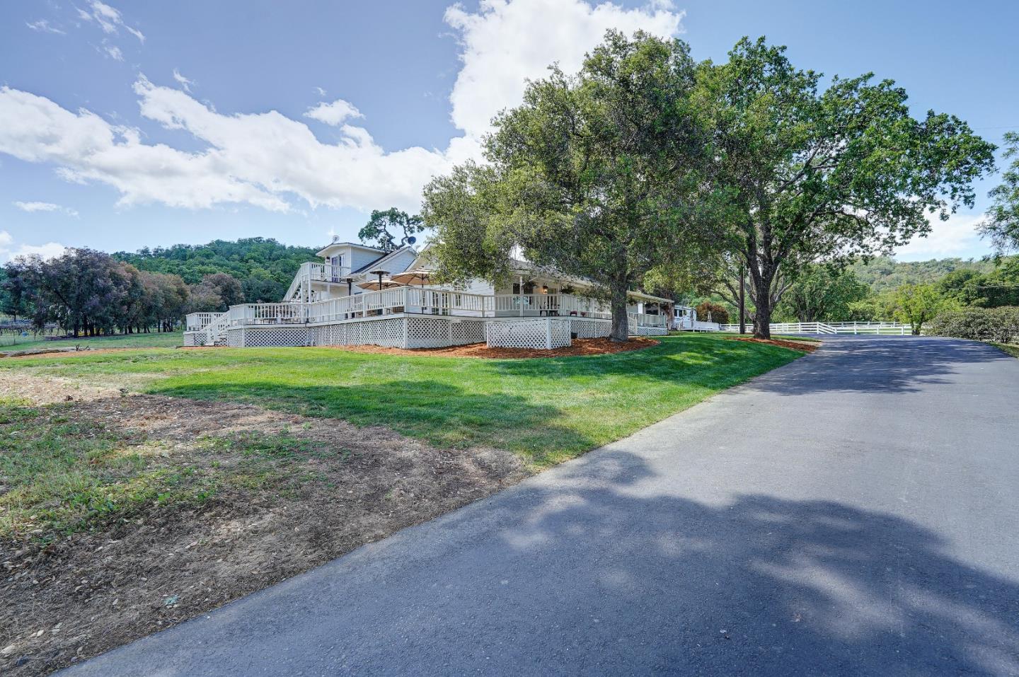 8495 Pharmer Road Gilroy, CA 95020 - Photo 3 of 70 a view of a park with large trees