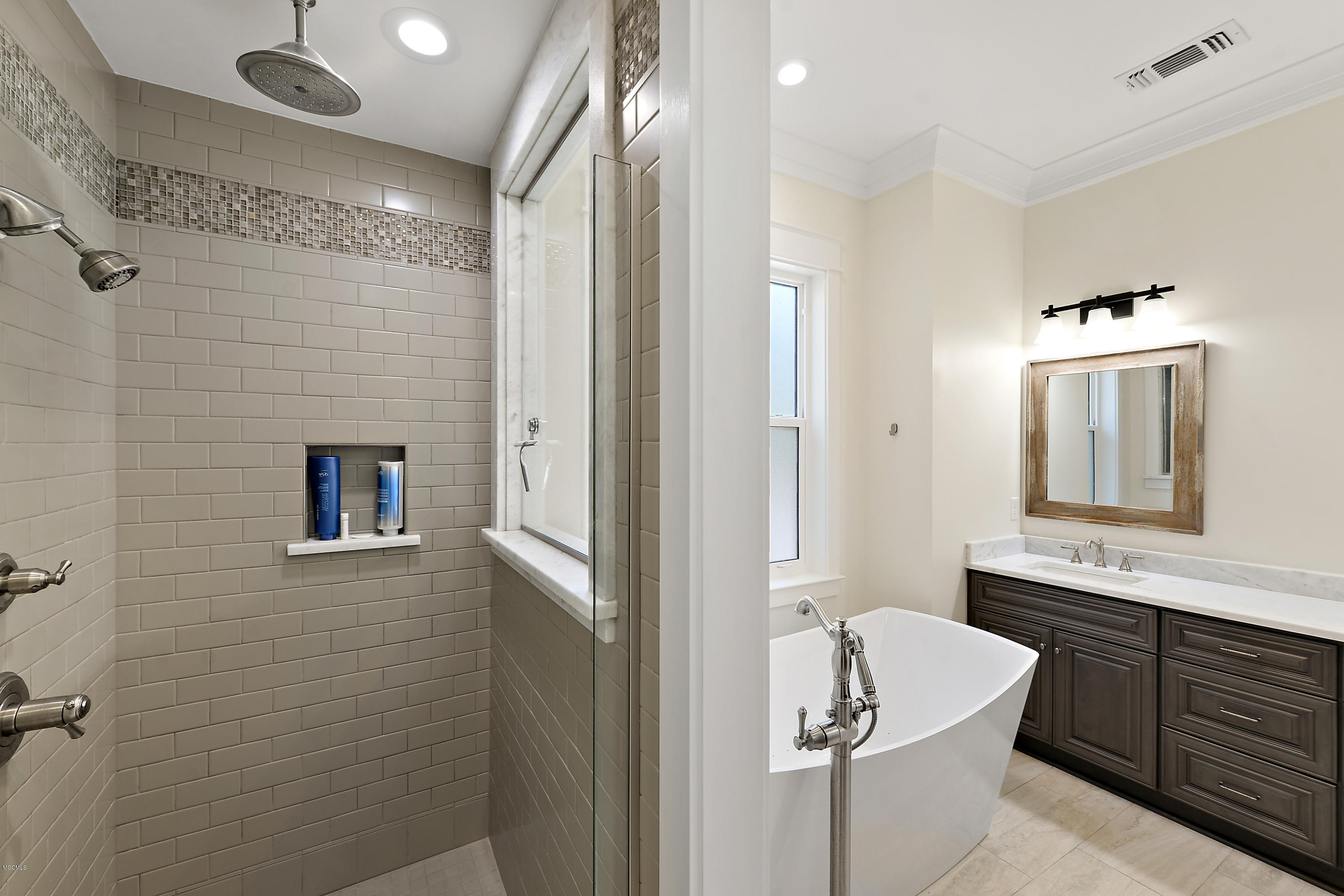 204 E Halstead Road Ocean Springs, MS 39564 - Photo 22 of 34 SHOWER LOOKING INTO MASTER BATH