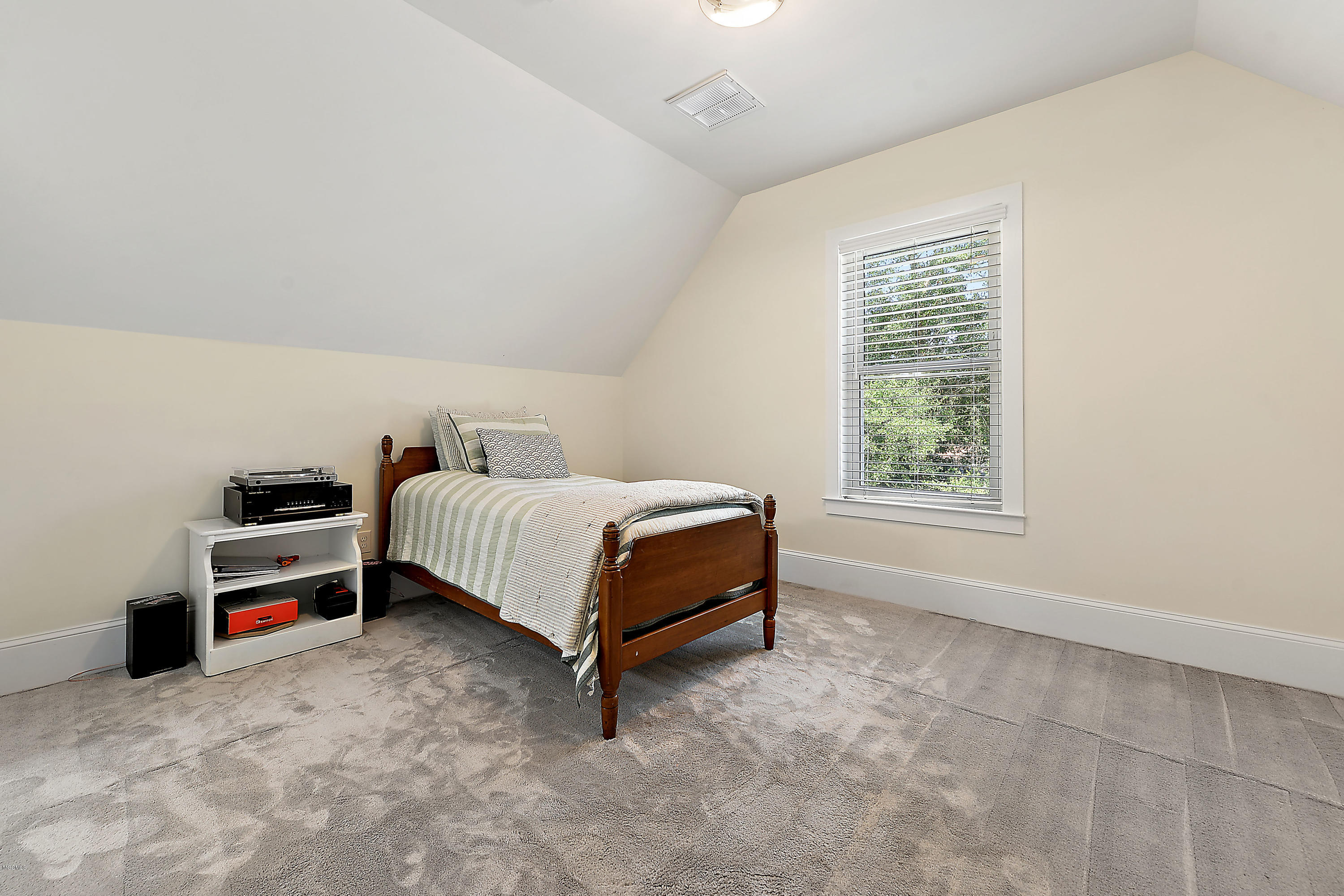 204 E Halstead Road Ocean Springs, MS 39564 - Photo 29 of 34 BEDROOM 3 WITH PRIVATE BATH