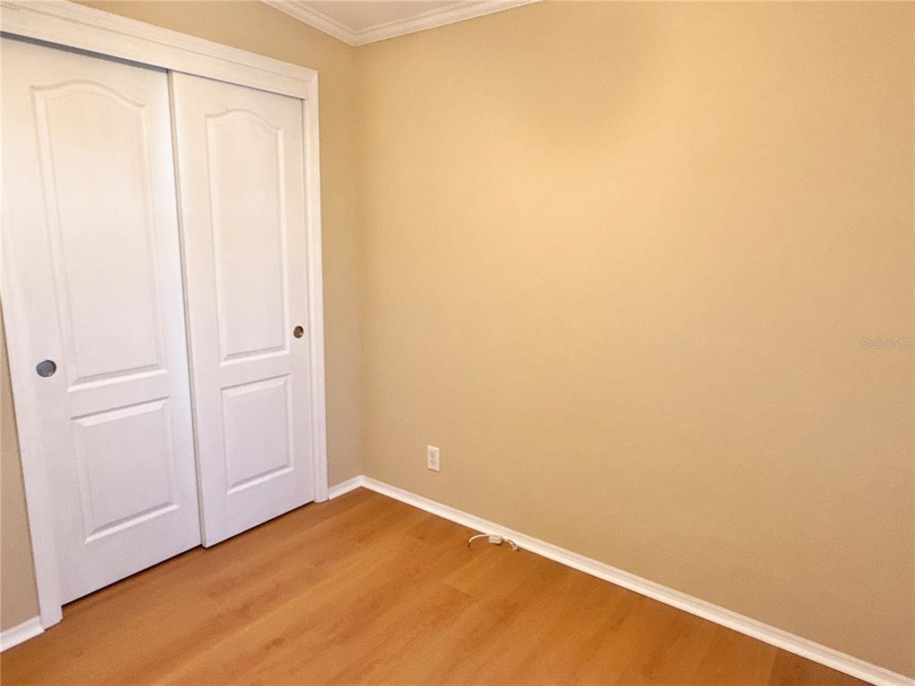 6817 Mt Pleasant Road Northeast, Unit 49 St. Petersburg, FL 33702 - Photo 28 of 30 a view of an empty room