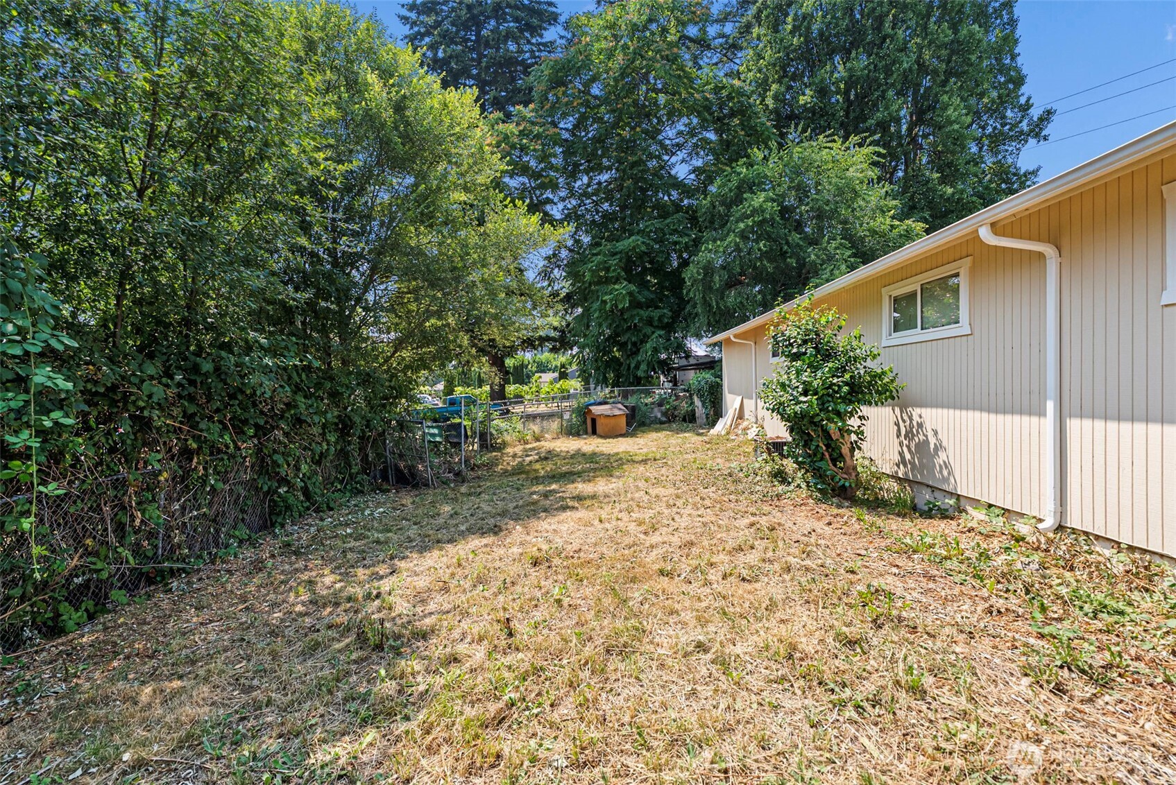 1911 Sheridan Road Bremerton, WA 98310 - Photo 17 of 19 Gallery Image 17