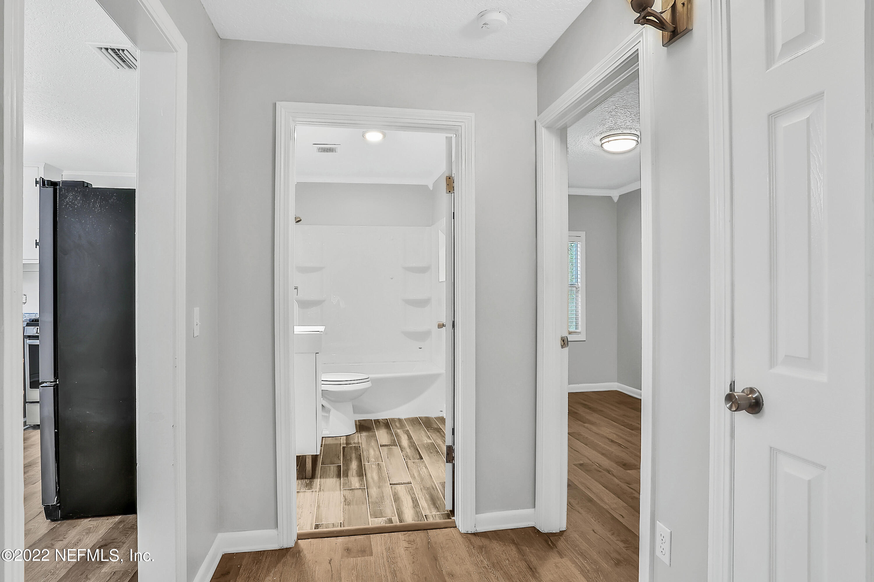 2918 Jones Road Jacksonville, FL 32220 - Photo 11 of 20 LJ9A6245