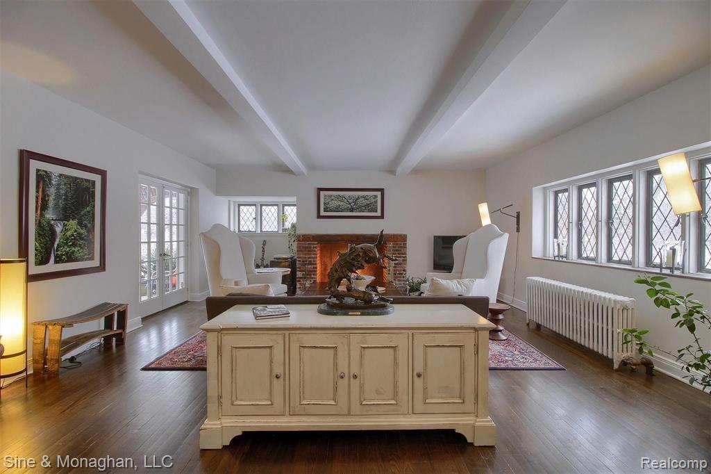1017 Lake Shore Road Grosse Pointe Shores, MI 48236 - Photo 6 of 55