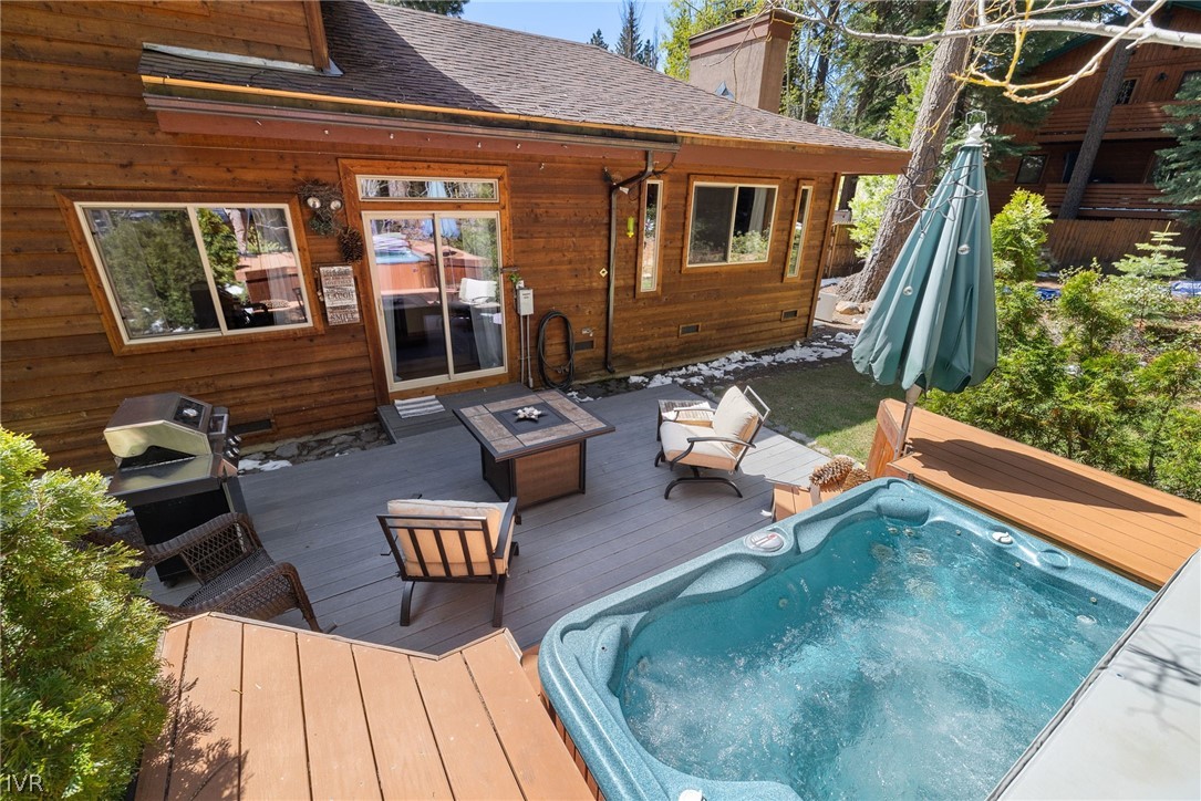 595 Lucille Drive Incline Village, NV 89451 - Photo 23 of 38 Turn on the music. I've got the towels. At 2 we