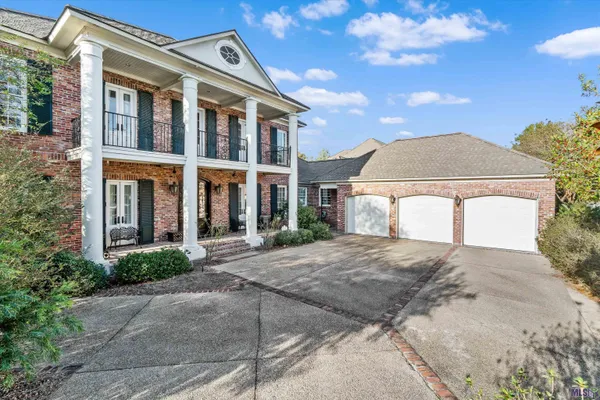 $950,000 | 3128 Tradition Avenue, Baton Rouge, LA 70810