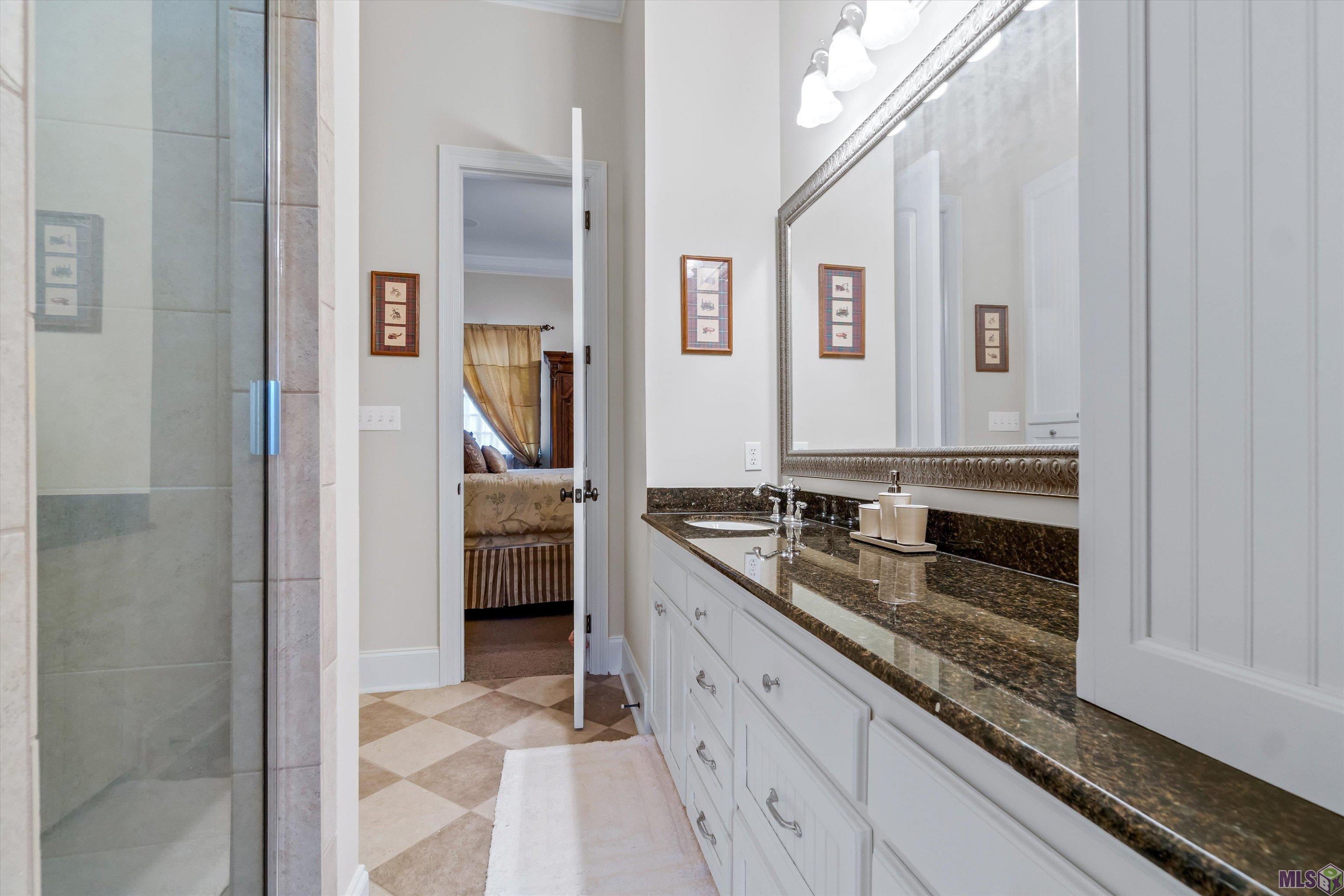 3128 Tradition Avenue Baton Rouge, LA 70810 - Photo 31 of 44 HOLLYWOOD BATH UPSTARIS