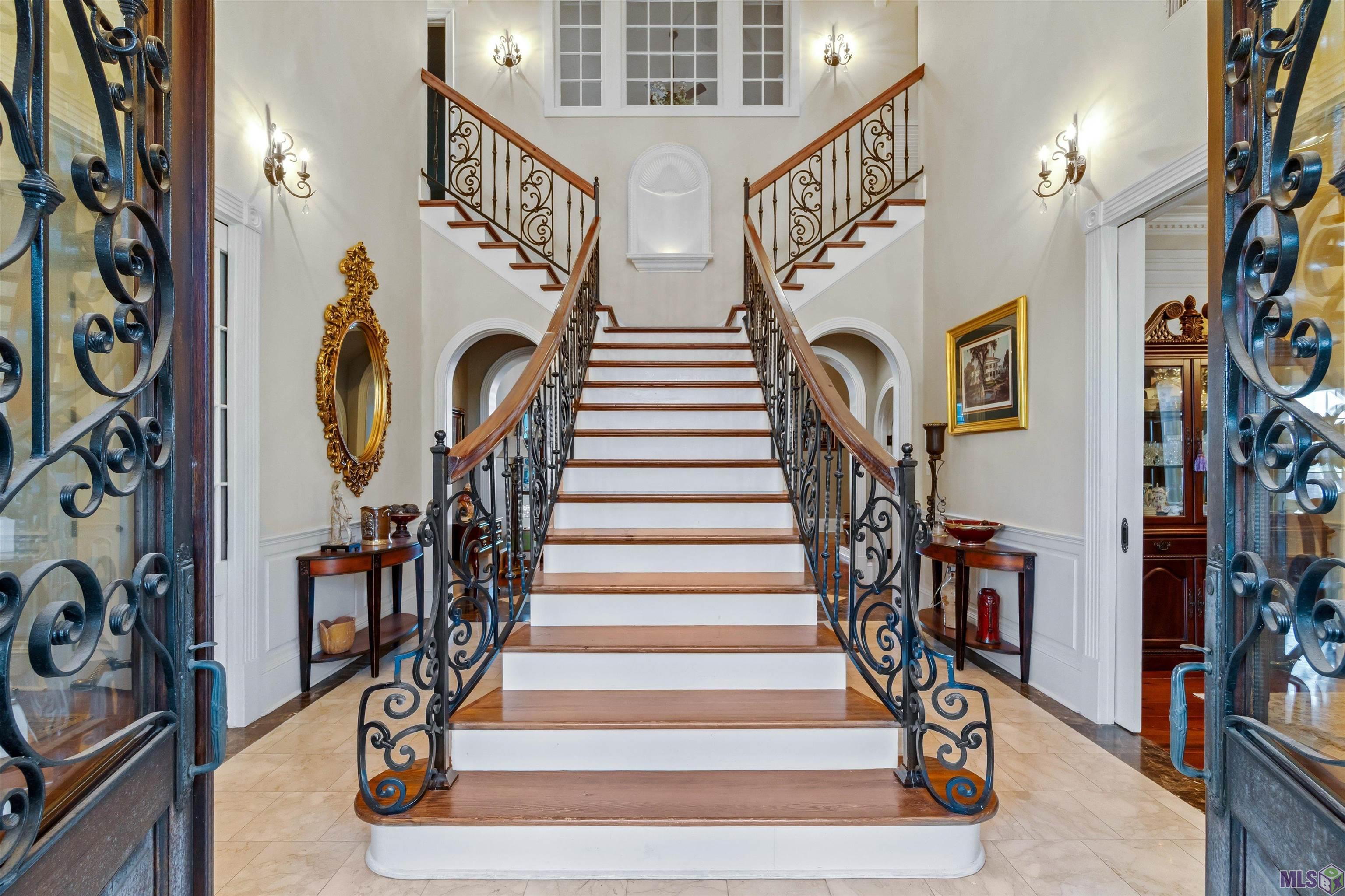 3128 Tradition Avenue Baton Rouge, LA 70810 - Photo 5 of 44 GRAND ENTRANCE