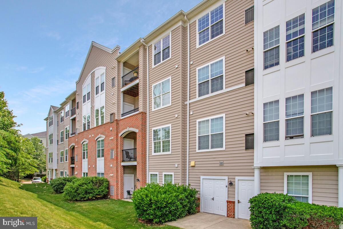 7305 Maplecrest Road, Unit 206 Elkridge, MD 21075 - Photo 34 of 62 Building Exterior