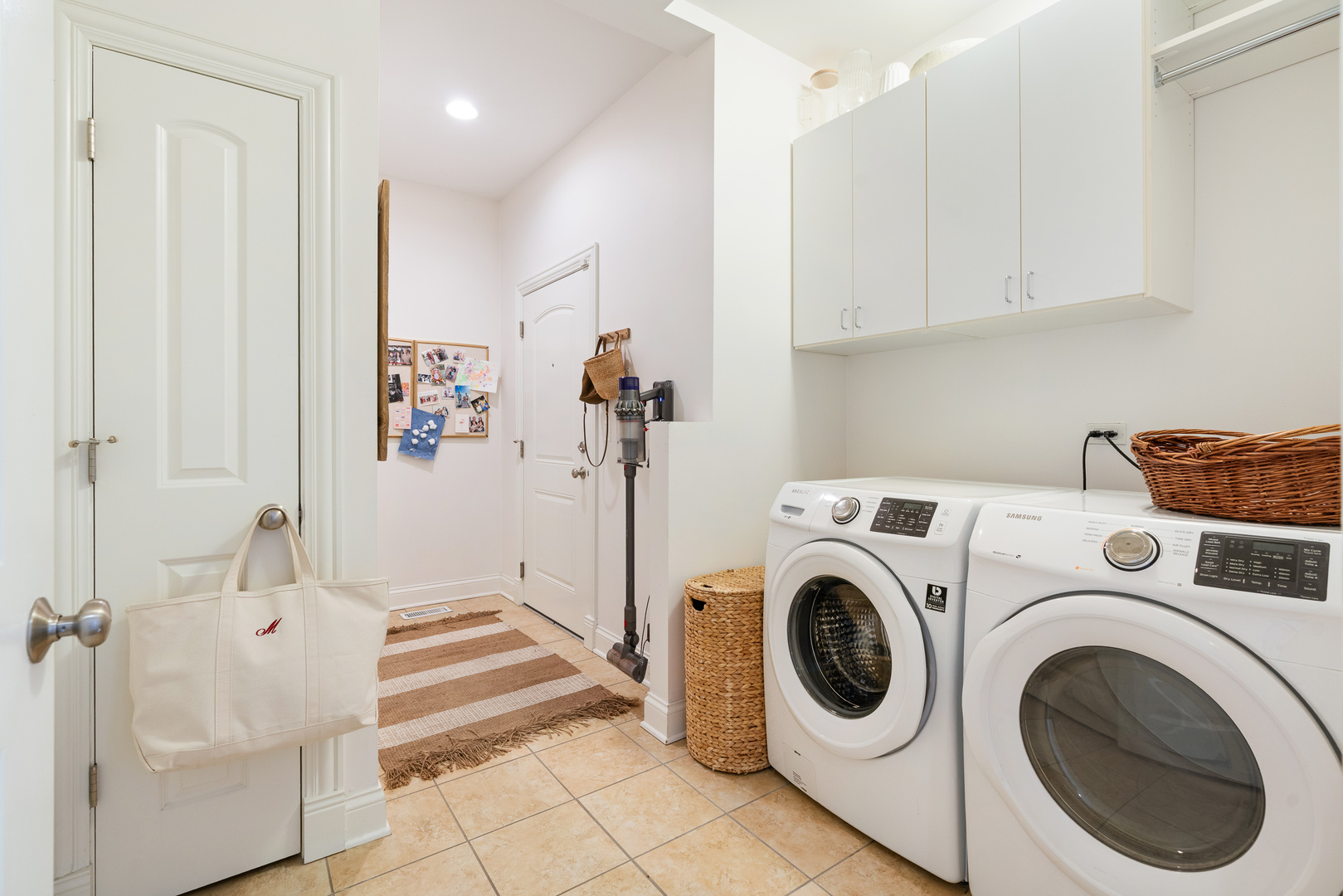 901 West Fletcher Street, Unit 2 Chicago, IL 60657 - Photo 22 of 23