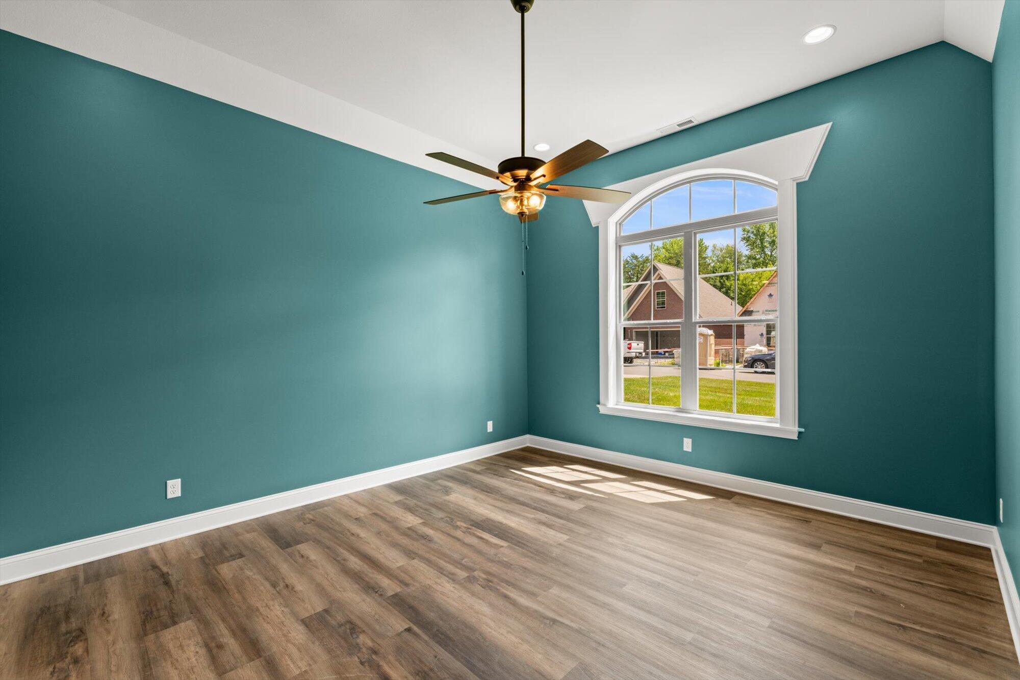 225 Lake View Point Englewood, TN 37329 - Photo 16 of 34 14-225-Lakeview-Pt-Englewood-TN-14