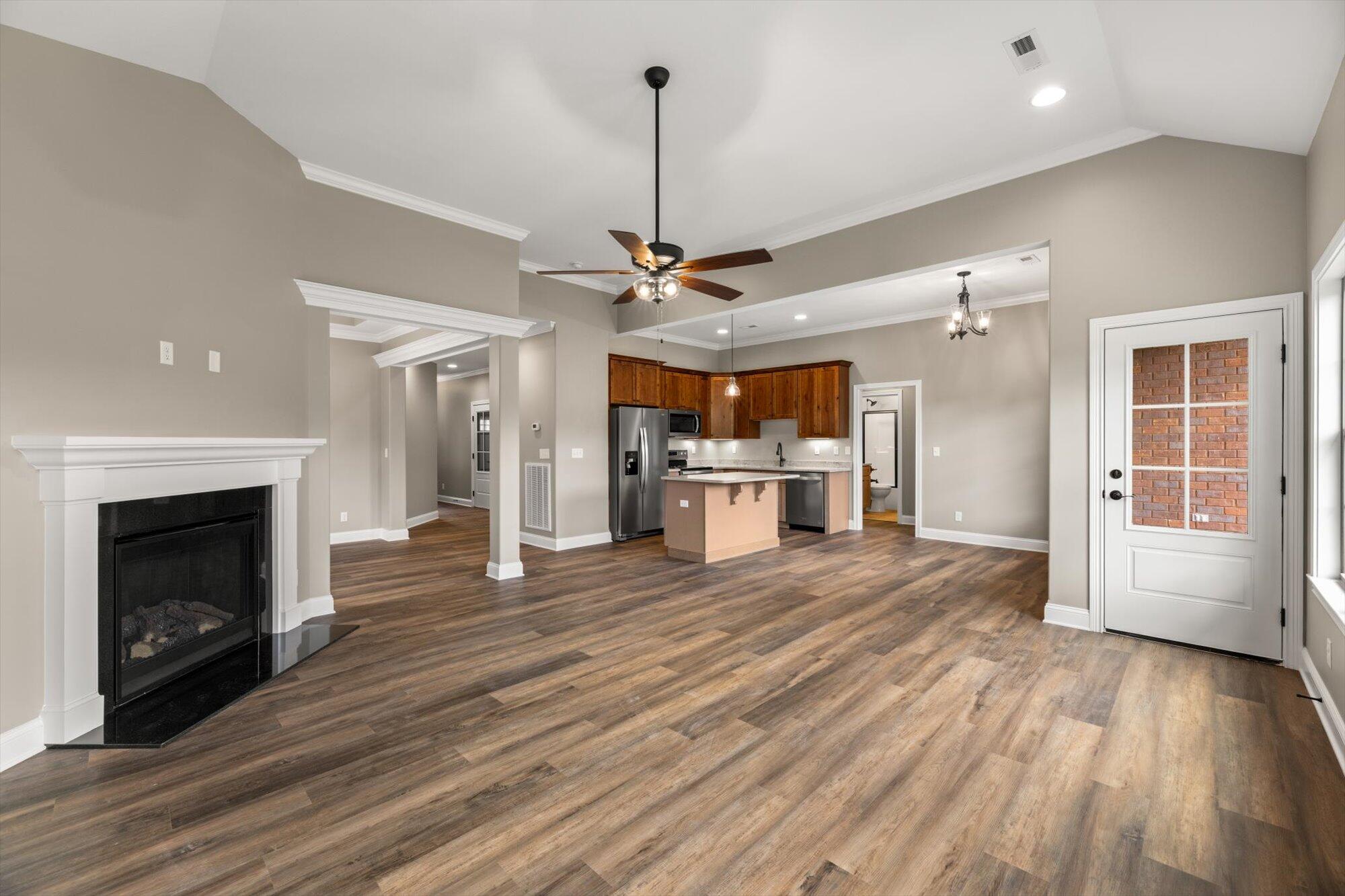 225 Lake View Point Englewood, TN 37329 - Photo 6 of 34 04-225-Lakeview-Pt-Englewood-TN-4