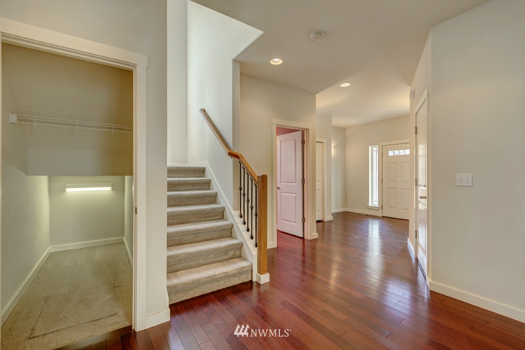 1606 237th Place Southwest Bothell, WA 98021 - Photo 3 of 21