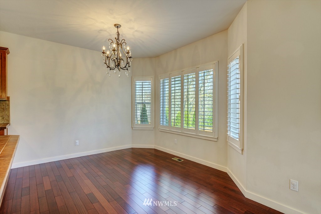 1606 237th Place Southwest Bothell, WA 98021 - Photo 4 of 21