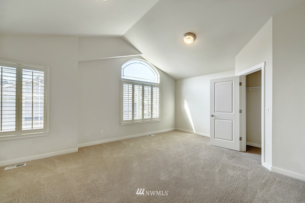 1606 237th Place Southwest Bothell, WA 98021 - Photo 8 of 21