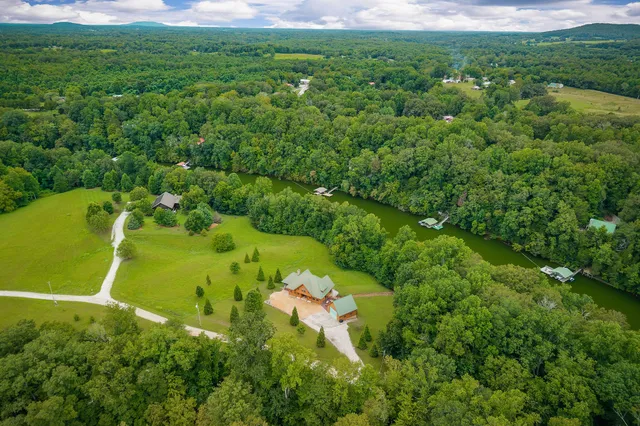 $1,960,000 | 4042 Rocky Ridge Road, Doyle, TN 38559