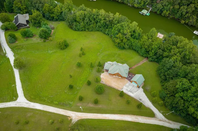 $1,960,000 | 4042 Rocky Ridge Road, Doyle, TN 38559