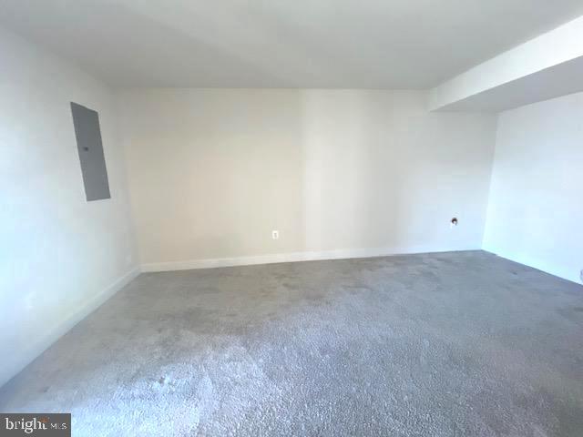 10726 Shadewell Spring Way Manassas, VA 20112 - Photo 3 of 29 a view of an empty room