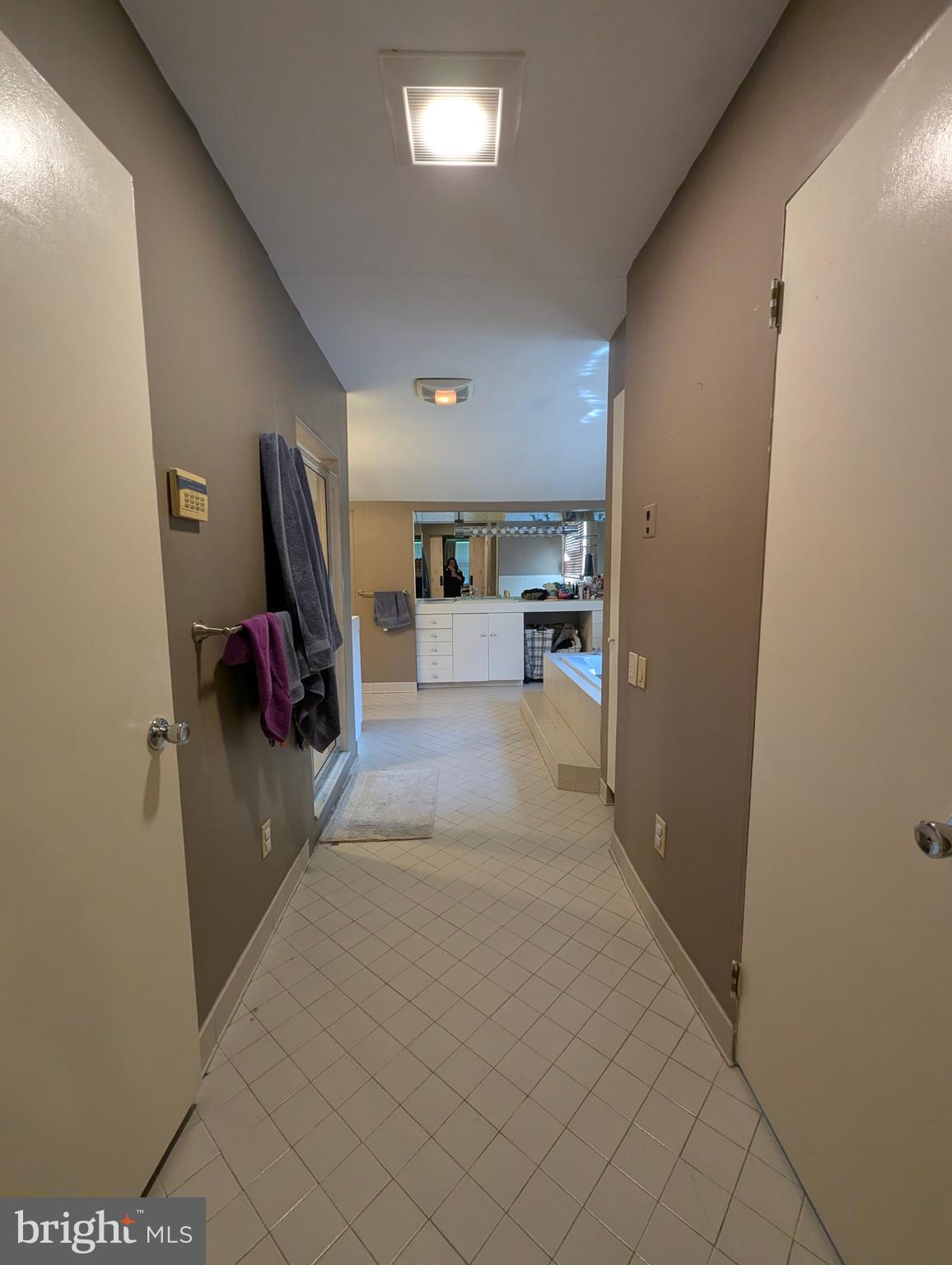 419 Kennebec Road Cherry Hill, NJ 08002 - Photo 26 of 35 Massive Master Bathroom Suite