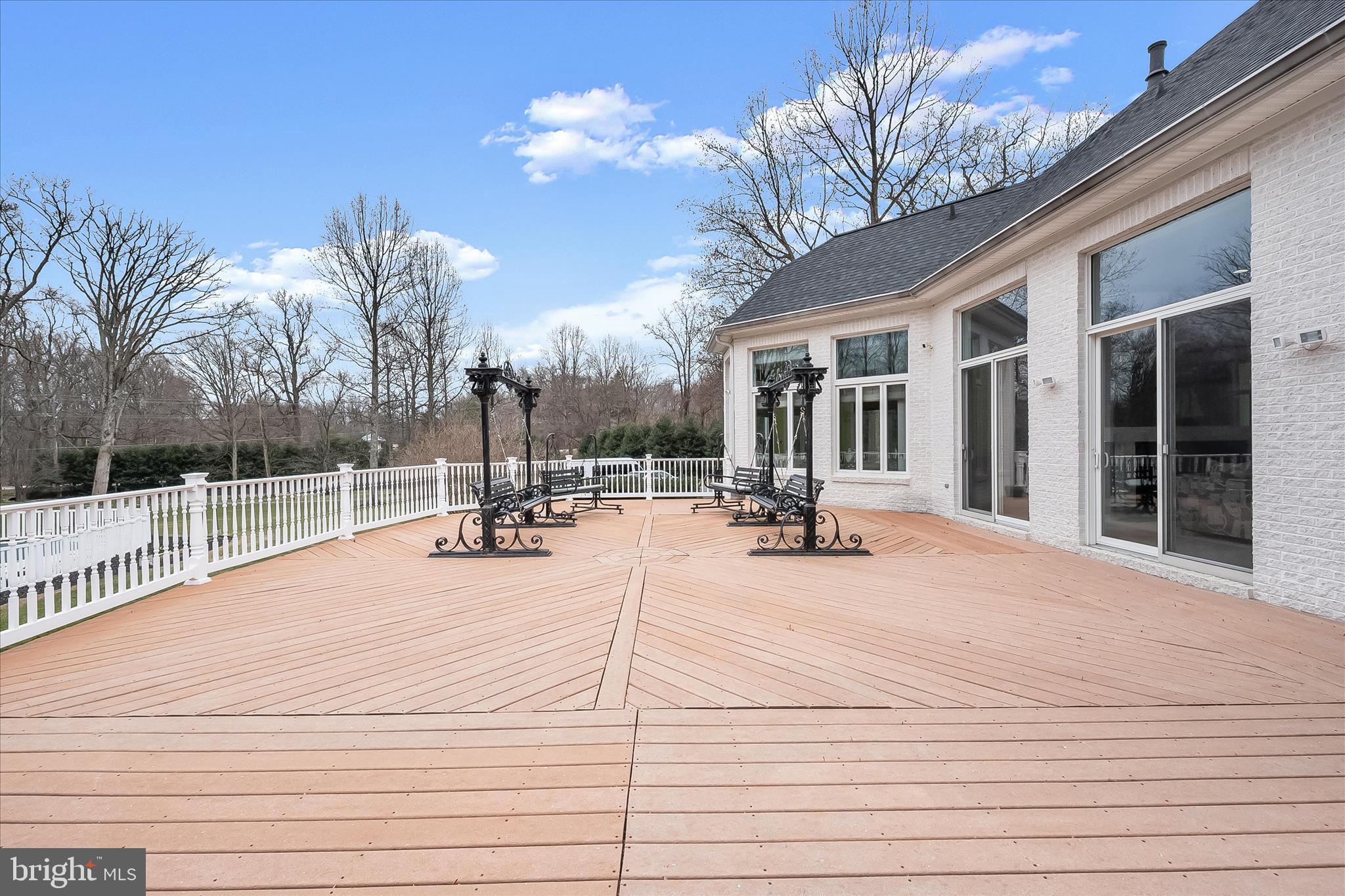 11678 Frederick Road Ellicott City, MD 21042 - Photo 102 of 118 TREX Deck & Anderson Sliders