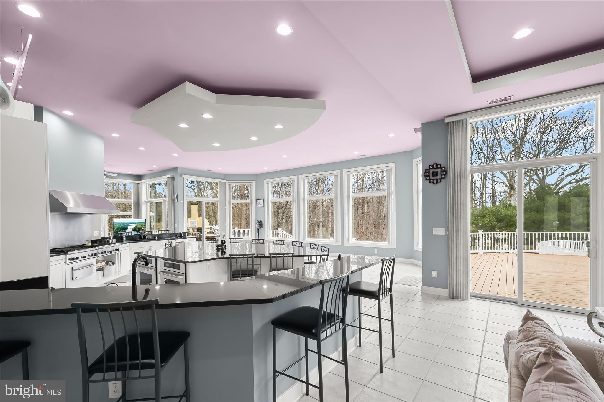 11678 Frederick Road Ellicott City, MD 21042 - Photo 37 of 118 Breakfast Bar /Peninsula One of Two