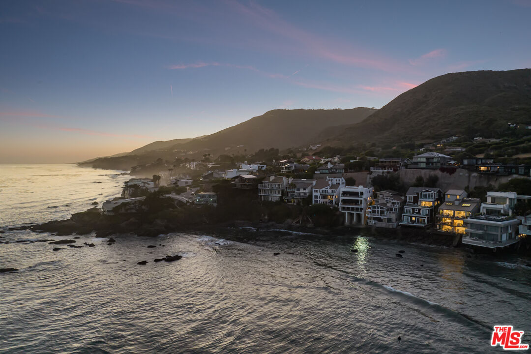 31504 Victoria Point Road Malibu, CA 90265 - Photo 28 of 28