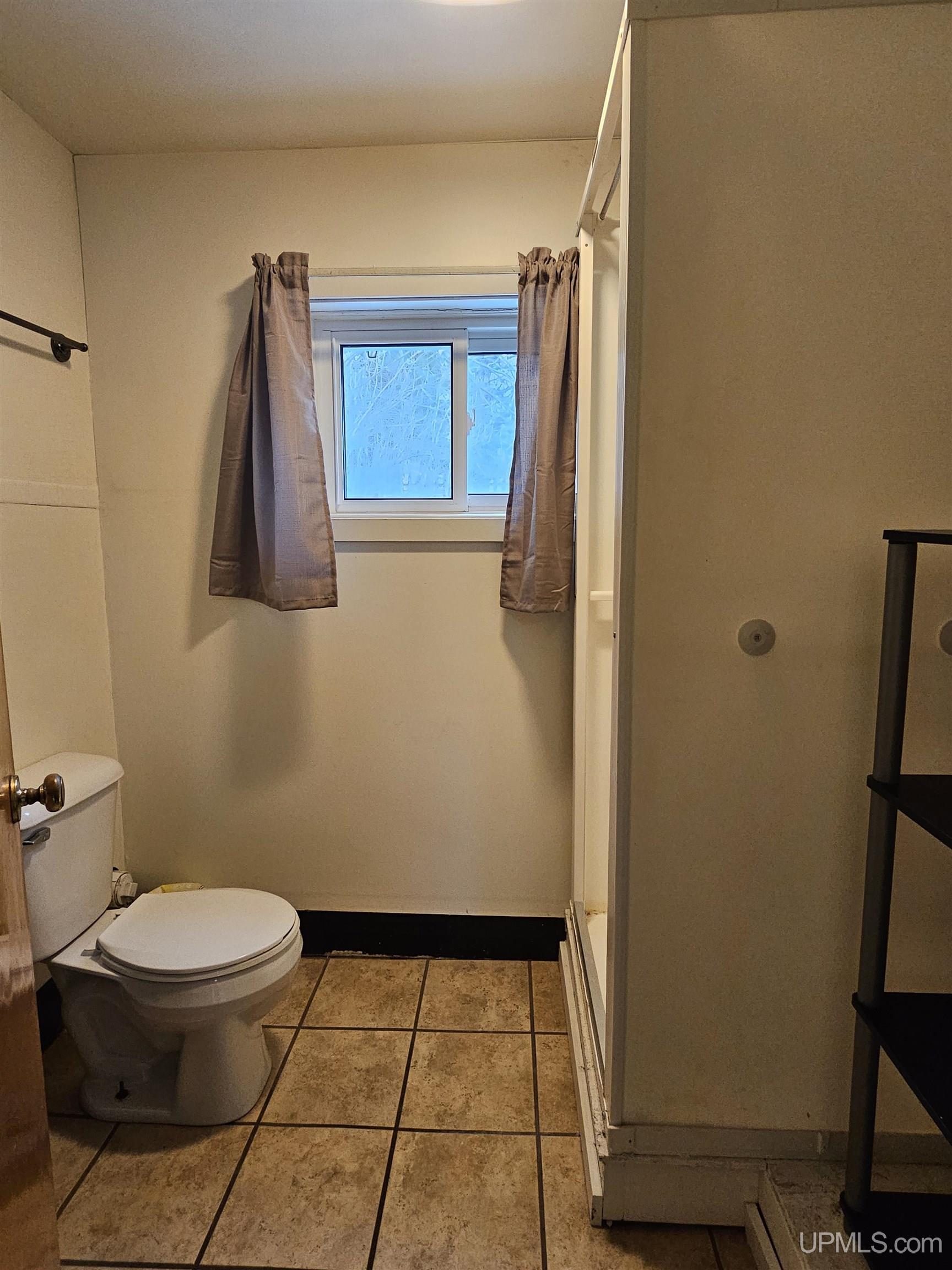 841 Warren Street Hancock, MI 49930 - Photo 10 of 15