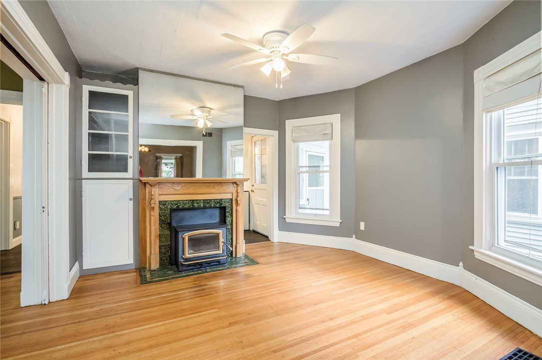 21 Sumner Park Rochester, NY 14607 - Photo 9 of 37