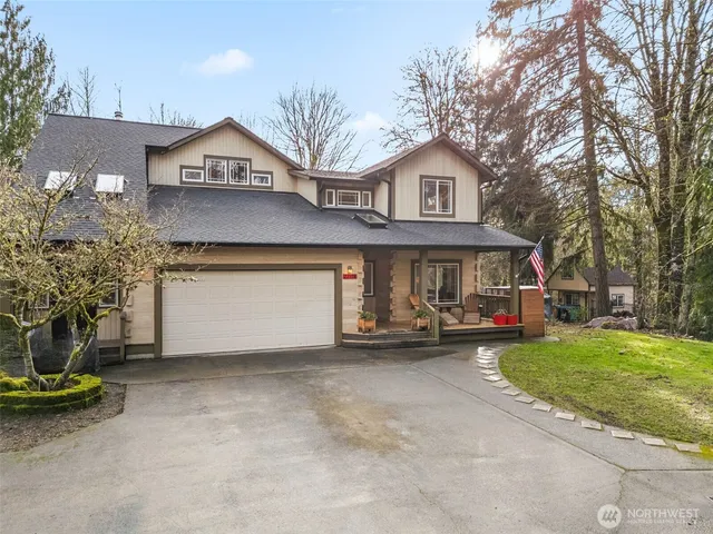 $689,000 | 2347 48th Avenue Southwest, Unit B, Tumwater, WA 98512