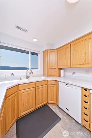 $435,000 | 150 North North Hill Drive, Hoodsport, WA 98548