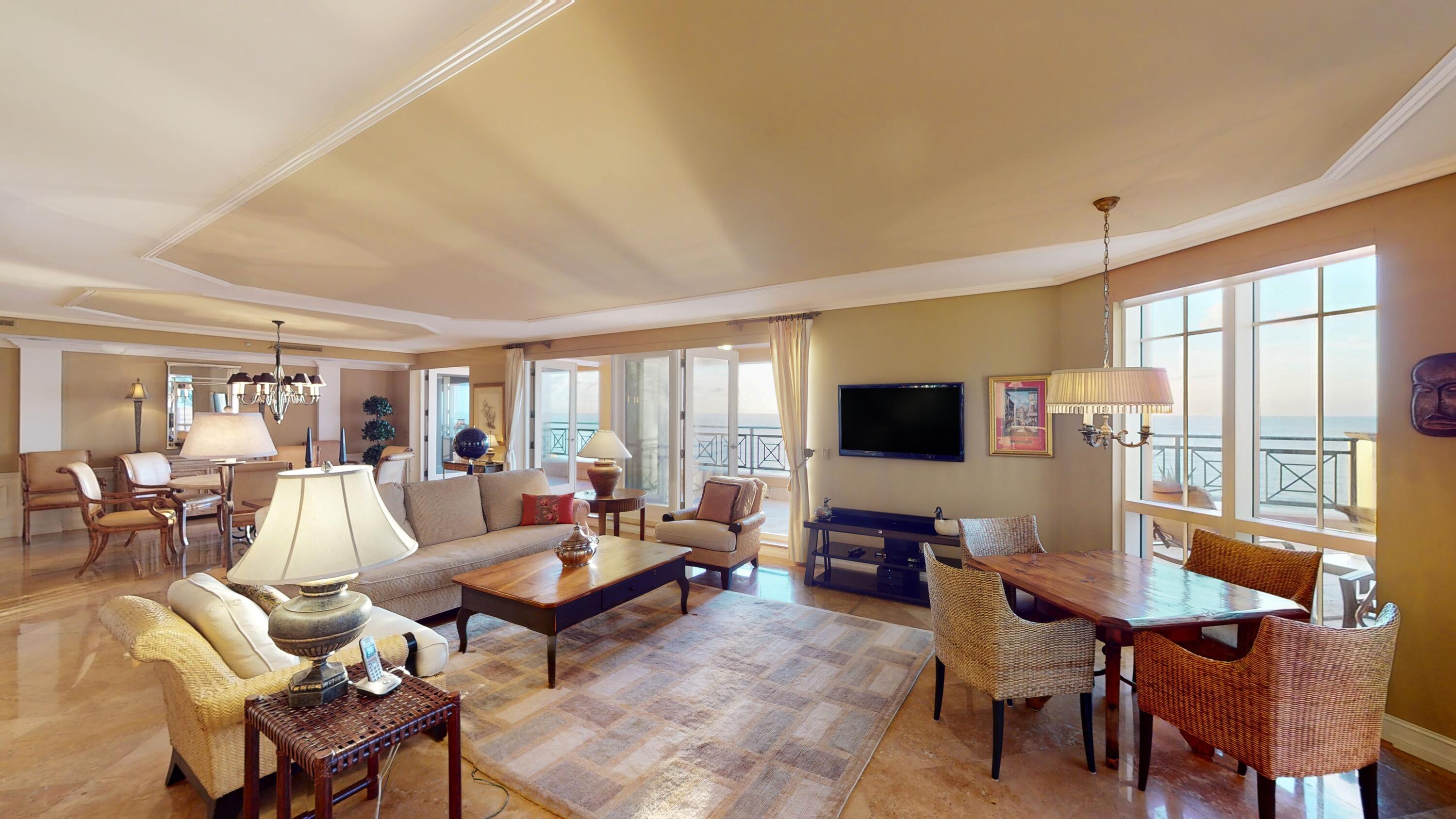 400 South Ocean Boulevard, Unit R14 Boca Raton, FL 33432 - Photo 10 of 29 OCEANFRONT LIVING ROOM