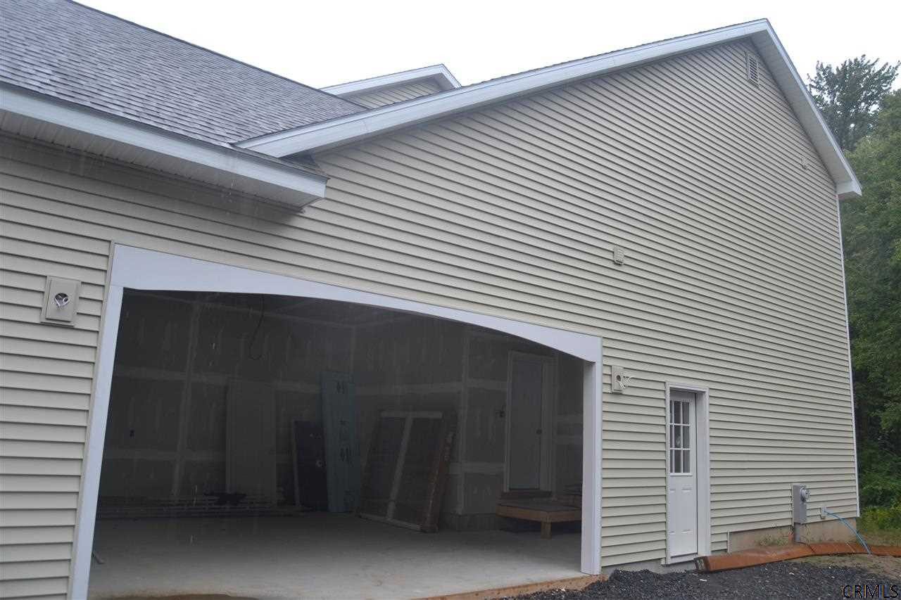 33 Blessing Road Bethlehem, NY 12159 - Photo 4 of 23 Photo 4