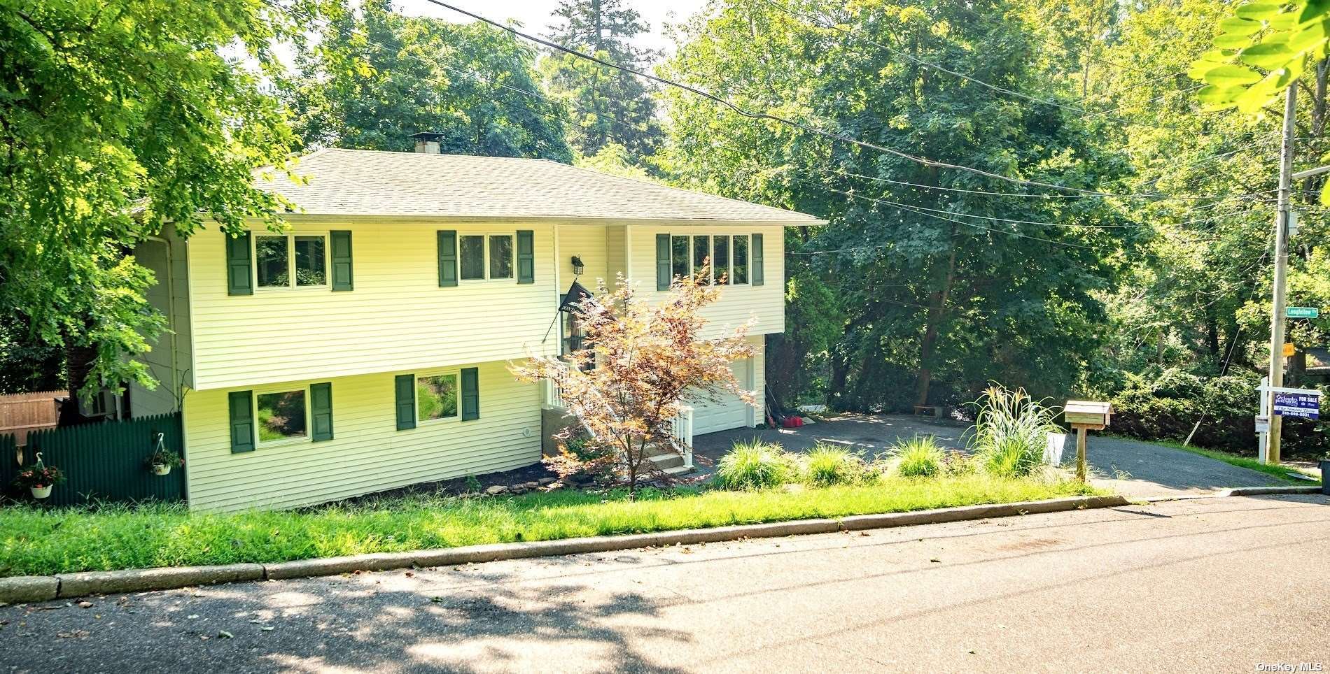4 Fern Road Kings Park, NY 11754 - Photo 1 of 1 Gallery Image 1