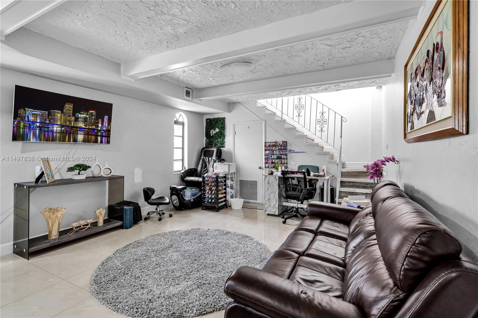 10981 Southwest 44th Street Miami, FL 33165 - Photo 32 of 52 a view of a livingroom with furniture and a living room