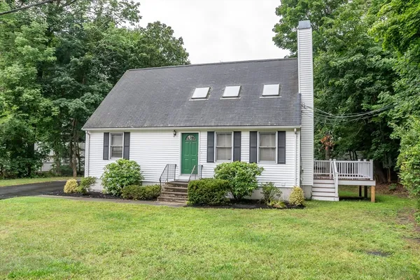 $3,800 | 4 Randall Court, Natick, MA 01760
