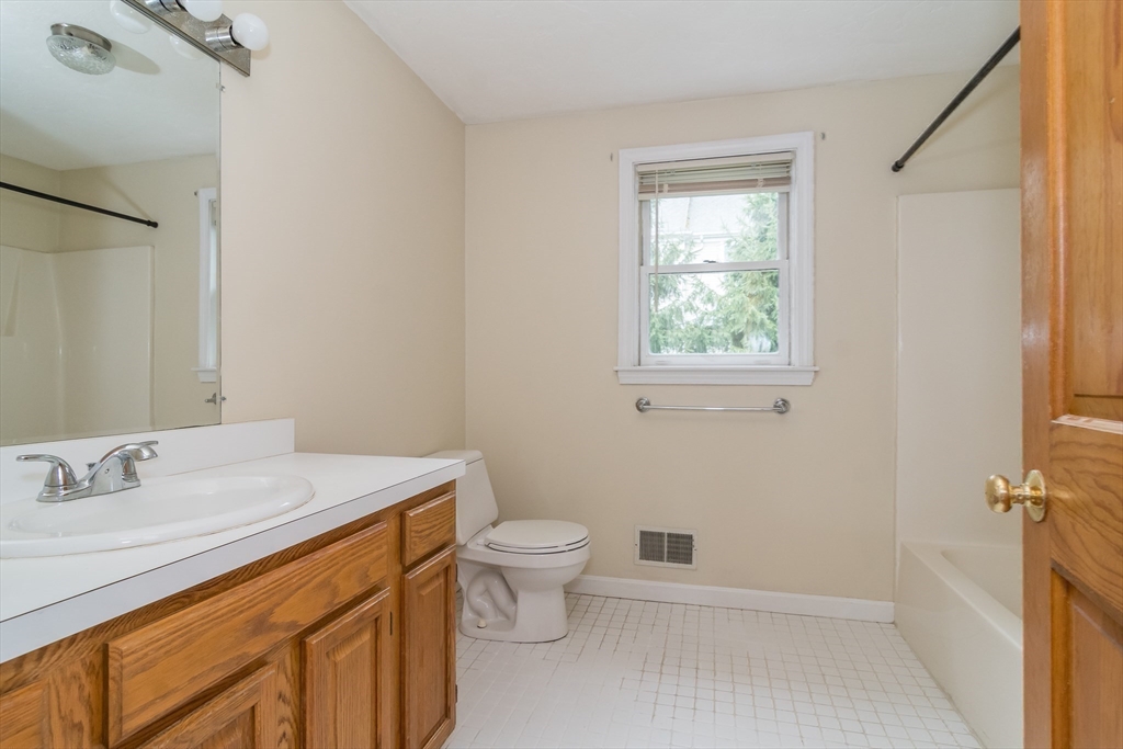 4 Randall Court Natick, MA 01760 - Photo 18 of 25